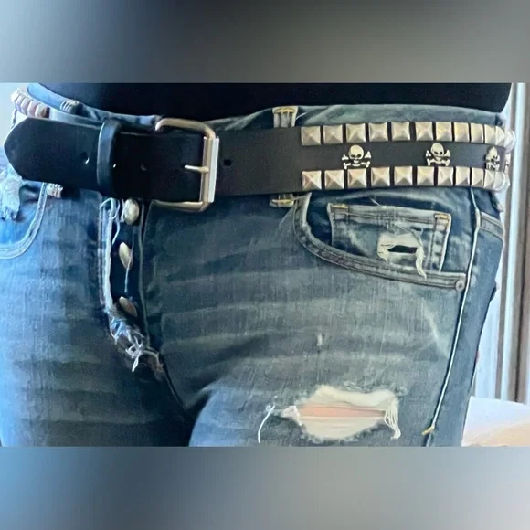 Hot Topic Y2K Skull & Crossbones Black Leather Belt with Silver Buckle 36” Goth - Picture 7 of 12